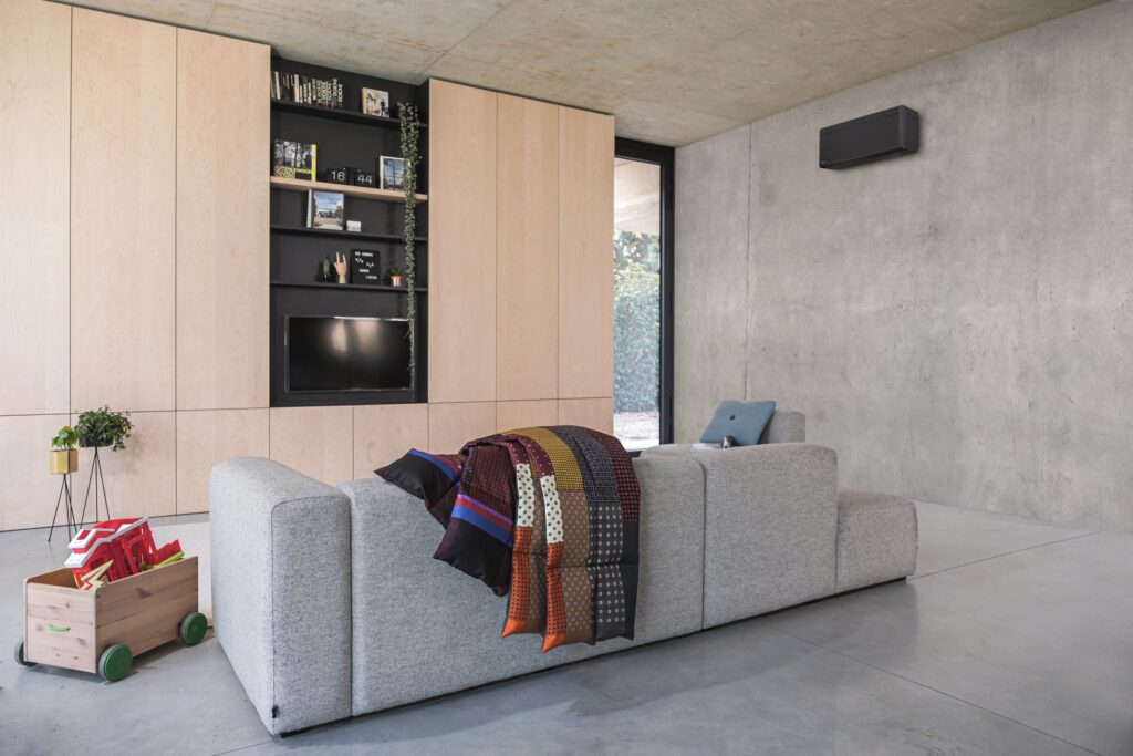Wohnzimmer mit Daikin stylish klimaanlage